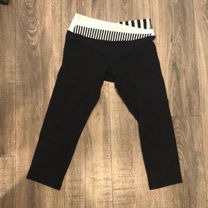 Lululemon crop leggings